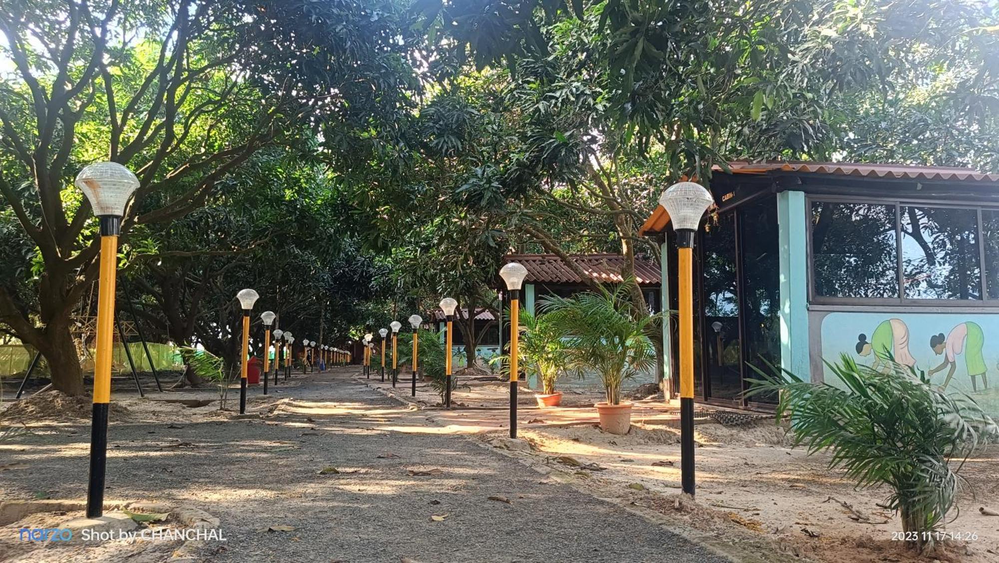 Hotel Modhubon Agro Tourism Bolpur Exterior foto