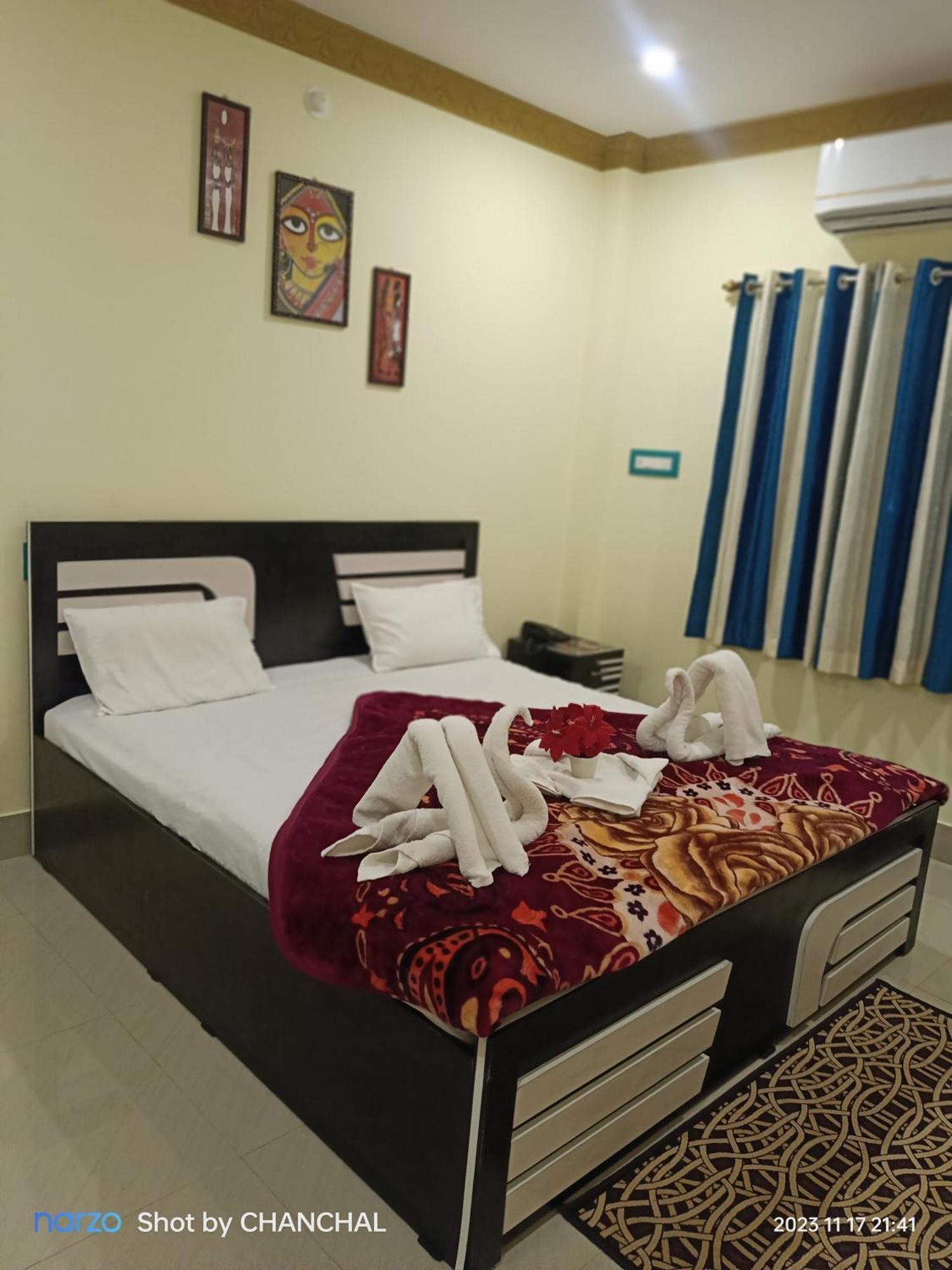 Hotel Modhubon Agro Tourism Bolpur Exterior foto